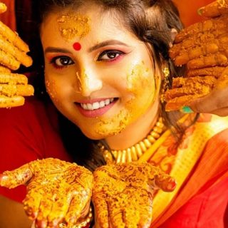 Stress and female beauty