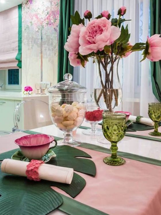 7 Secrets of seasonal interior decorating for $10